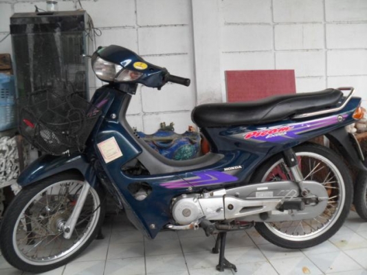 ขายHONDA DREAM 100 ปี43สภาพดีครับ ทะเบียนเต็มชื่อผมเอง ขาย13500