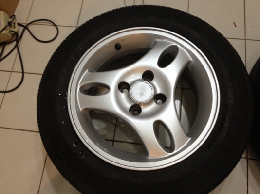 ขายล้อแม็กซ์มือ2 Nissan ขอบ14 4รู100+ยาง ราคา 3500 บ. ถูกกกก