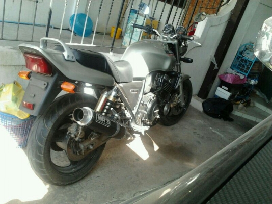 ขาย CB 400  ปี 98  ver.S  อินวอย + สรรพสามิต แล้ว  ท่อแต่ง เครื่องแน่น ติดมือ