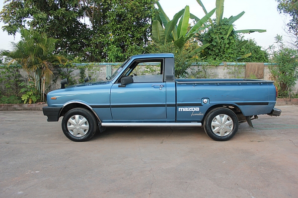 ขายมาสด้าพัน  คันน้อยๆๆ  เดิม ๆๆ บางๆๆไม่มีผุเลยครับ    สนใจติดต่อและต่อรองได้นะครับ