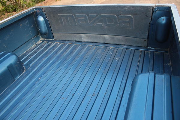 ขายมาสด้าพัน  คันน้อยๆๆ  เดิม ๆๆ บางๆๆไม่มีผุเลยครับ    สนใจติดต่อและต่อรองได้นะครับ