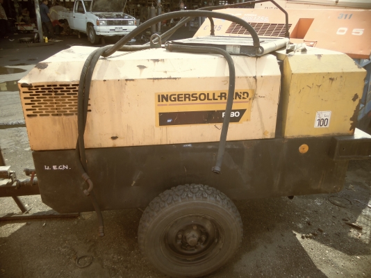 ขายปั้มลม INGESOOLRAND 180 PSM เครื่องยนต์ DOS 155000 บาท มารับของเองครับ พร้อมใช้งาน รับประกัน 1 เดือน ขายปั้มลม INGESOOLRAND 180 PSM เครื่องยนต์ DOS 155000 บาท มารับของเองครับ พร้อมใช้งาน รับประกัน 1 เดือน