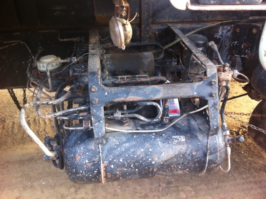 ขายรถบรรทุกสิบล้อ (ดั้ม) อีซูซุ FXZ 210 เครื่อง 240 แรงม้า สภาพเดิมมาก เครื่องดี คัสซีสวย สภาพพร้อมใช้ ยางดี 10 เส้น ทะเบียนพร้อมโอน ขายรถบรรทุกสิบล้อ (ดั้ม) อีซูซุ FXZ 210 เครื่อง 240 แรงม้า สภาพเดิมมาก เครื่องดี คัสซีสวย สภาพพร้อมใช้ ยางดี 10 เส้น ทะเบียนพร้อมโอน