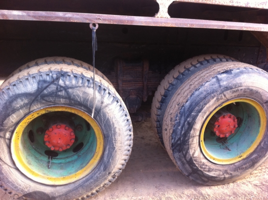 ขายรถบรรทุกสิบล้อ (ดั้ม) อีซูซุ FXZ 210 เครื่อง 240 แรงม้า สภาพเดิมมาก เครื่องดี คัสซีสวย สภาพพร้อมใช้ ยางดี 10 เส้น ทะเบียนพร้อมโอน ขายรถบรรทุกสิบล้อ (ดั้ม) อีซูซุ FXZ 210 เครื่อง 240 แรงม้า สภาพเดิมมาก เครื่องดี คัสซีสวย สภาพพร้อมใช้ ยางดี 10 เส้น ทะเบียนพร้อมโอน