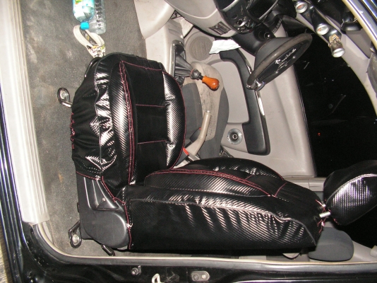 ชุดหุ้มเบาะรถยนต์