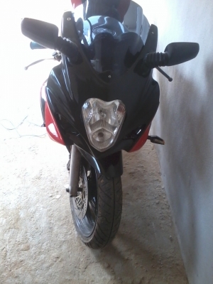 ขาย SUZUKI GSX K5-6  400 RR ทะเบียนแท้ โอนขงส่งได้เลย เครื่องแน่น วิ่ง 200+