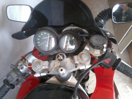 ขาย SUZUKI GSX K5-6  400 RR ทะเบียนแท้ โอนขงส่งได้เลย เครื่องแน่น วิ่ง 200+