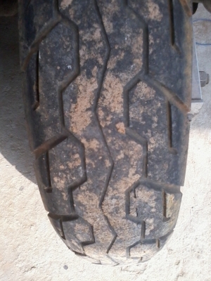 ขาย SUZUKI GSX K5-6  400 RR ทะเบียนแท้ โอนขงส่งได้เลย เครื่องแน่น วิ่ง 200+