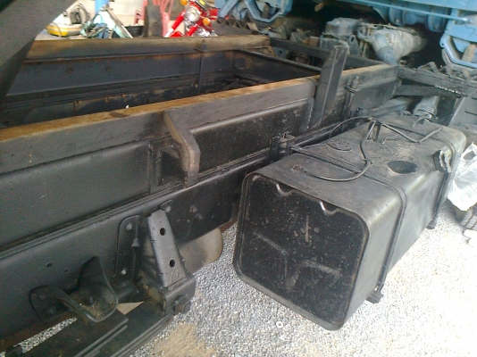 ขาย 6 ล้อ NPR59G 115 แรงม้า ดัมพ์