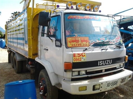 ISUZU ROCKY FXZ วางเครื่อง 320 HP ปี 33 รถพ่วงแม่+ลูก กระบะดั๊มพ์มิเนียมคอกสูง 12 ตัน ลูก 2 คานดั๊มพ์เหล็กของอู่สหกิจสภาพอย่างสวย เอกสารทะเบียนครบถูกต้องทั้งแม่ลูกพร้อมใช้งานครับ
