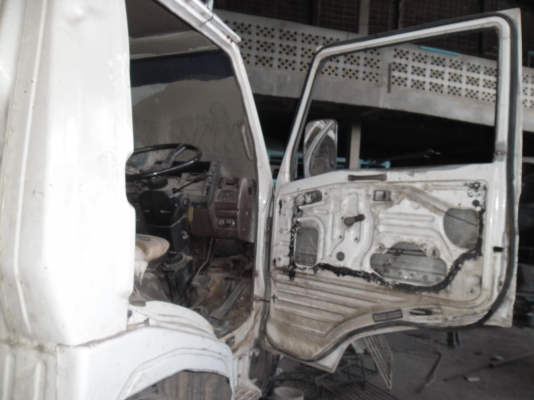 HINO KM779 HINO KM779