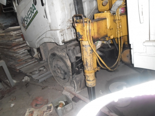 HINO KM779 HINO KM779