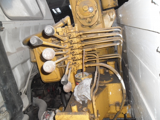 HINO KM779 HINO KM779