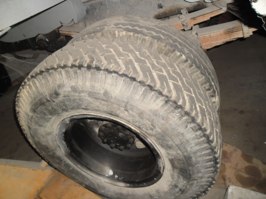 HINO KM779 HINO KM779