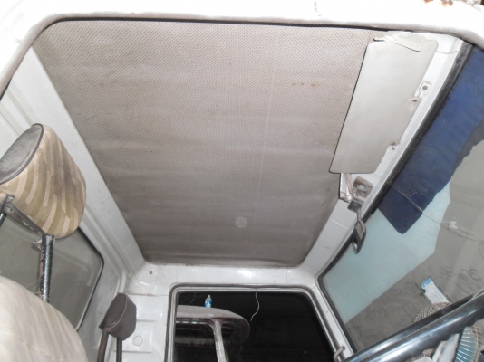 HINO KM779 HINO KM779