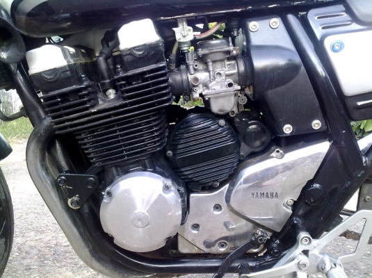 YAMAHA XJR 400 อินวอย + สพม สภาพพร้อมใช้ YAMAHA XJR 400 อินวอย + สพม สภาพพร้อมใช้