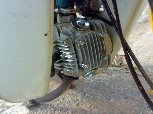 ขายc65 ถังแยก เครื่อง 125cc สตาาร์ทมือครับ