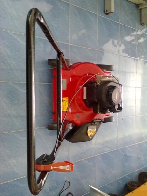 เครื่องตัดหญ้า Sprint 375 คุณเล็ก 081-2862861