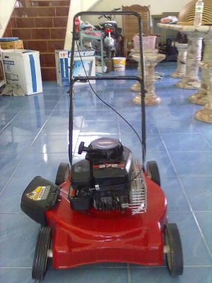 เครื่องตัดหญ้า Sprint 375 คุณเล็ก 081-2862861