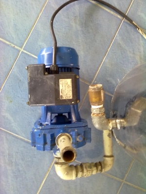 ปั๊มแรงดัน EBARA ของประเทศ อิตาลี คุณเล็ก 081-2862861