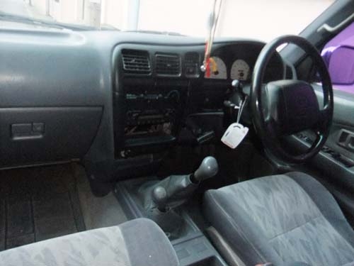 Toyota tiger cab 4WD เครื่อง 3.0 ปี 2000 ตัวท๊อป แอร์แบคคู่ เอบีเอส ขายด่วน