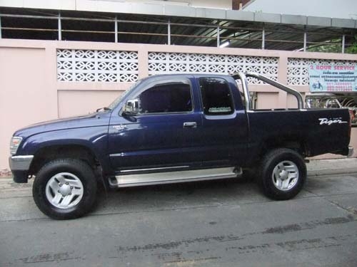 Toyota tiger cab 4WD เครื่อง 3.0 ปี 2000 ตัวท๊อป แอร์แบคคู่ เอบีเอส ขายด่วน