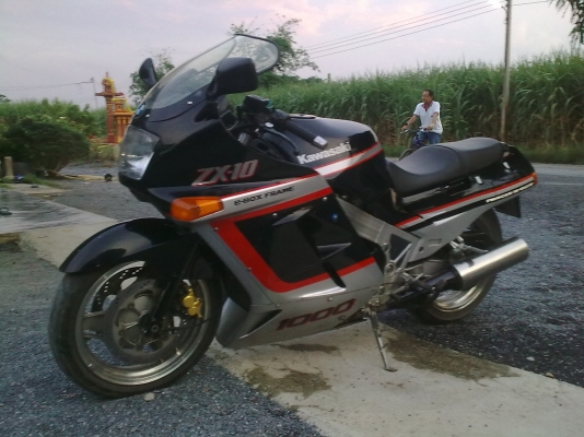 ขาย zx 10 ปี 90 ทะเบียน+ชุดโอนครบ สภาพสวย เครื่องดี แรงๆ