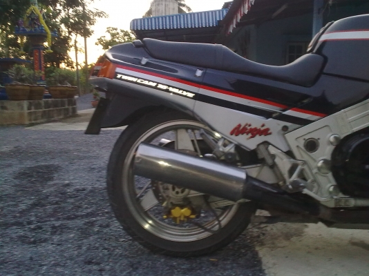 ขาย zx 10 ปี 90 ทะเบียน+ชุดโอนครบ สภาพสวย เครื่องดี แรงๆ