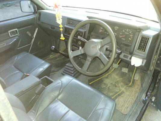 ขายด่วนรถนิสสันปี 2537 ขายตามสภาพ ขายได้ขายเลย