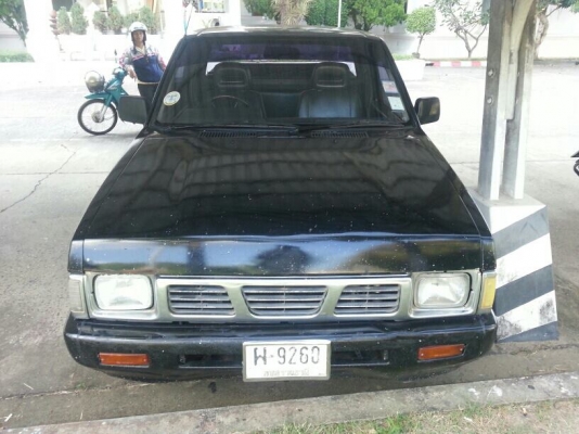 ขายด่วนรถนิสสันปี 2537 ขายตามสภาพ ขายได้ขายเลย