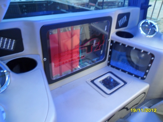 ISUZU DARGON EYE เครื่่องเสียงสุดยอด ISUZU DARGON EYE เครื่่องเสียงสุดยอด