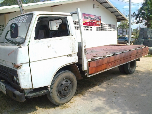 TOYOTA DYNA 85 แรง หกล้อกระบะเหล็กช่วงยาว 4.30 เมตร เครื่องดี ภายในเก๋งครบ เกียร์ยาว ช่วงล่างคัชซีดีไม่มีบวม ยางสภาพดี เอกสารทะเบียนครบพร้อมโอนครับ
