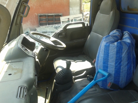 ขายรถดั้ม isuzu NKR 110 Hp