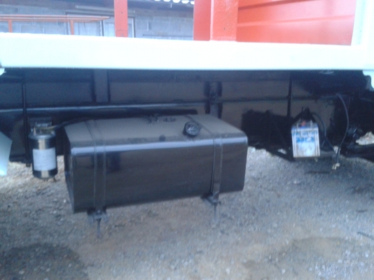 ขาย 10 ล้อ 2 เพลา Isuzu นางฟ้า 240 Tel.088-4501277