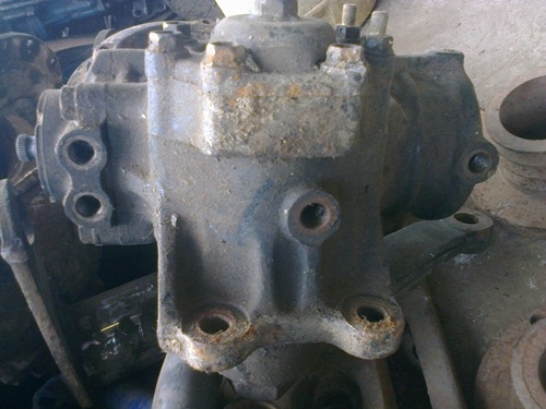 ขายกระปุกพวงมาลัยสิบล้อ