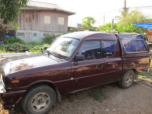 Mazda Familia 1.3 ปี 1995 สีแดงเลือดหมู