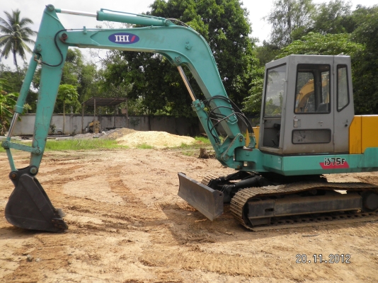 ขายรถขุดนอกpc 60 ( IHI 75 )