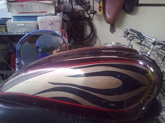 ขายถังน้ำมันและ อะไหล่ CB 750 custom