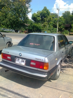 ขาย รถเก๋ง BMW 316i เครื่อง M40 ปี 33 เล่มทะเบียนพร้อมโอน สภาพสวยน่าใช้ ราคา 125,000.-