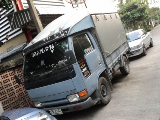 4ล้อใหญ่สวยๆ สภาพดีจัด ใหม่มาก ราคาไม่แพง