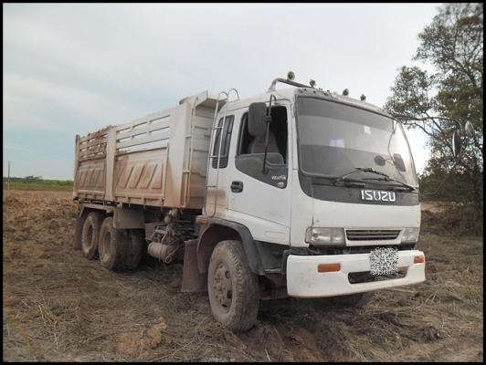 สิบล้ออีซูซุ เดกก้า 195 สภาพดี สวยๆ