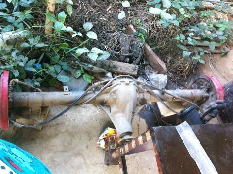 เสื้อเพลาNISSAN