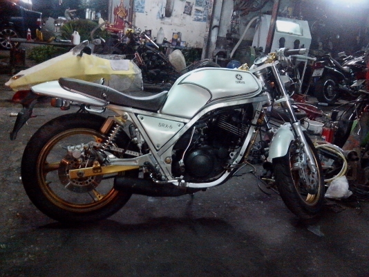 เอารถไปแต่งสวยแล้ว srx-6 600ซีซี