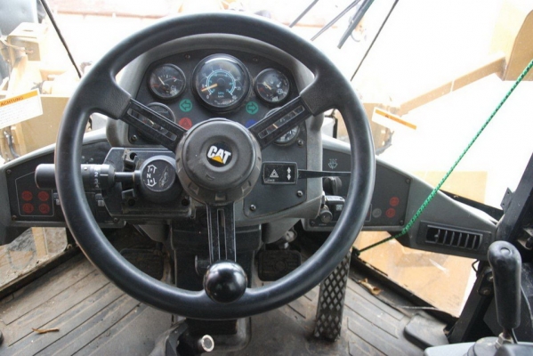 CATERPILLAR  938 G  SN  6WS00744