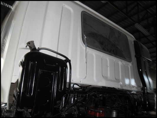 ลดกระหน่ำ GIGA หัวครัชซี เครื่อง 320 แรง สภาพดี สวยมาก