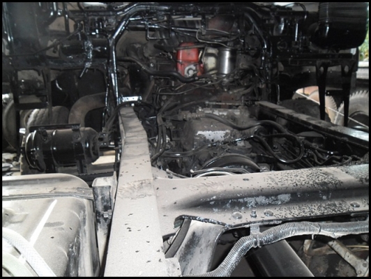 ลดกระหน่ำ GIGA หัวครัชซี เครื่อง 320 แรง สภาพดี สวยมาก