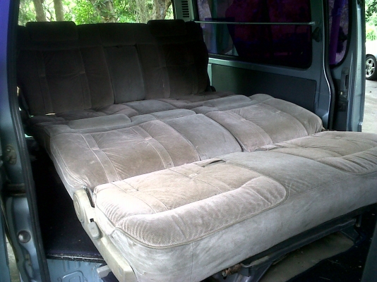 รถตู้นอก ไม่มีเครื่อง เกีย อ่านรายละเอียดก่อนโทนะครับ รถตู้นอก ไม่มีเครื่อง เกีย อ่านรายละเอียดก่อนโทนะครับ