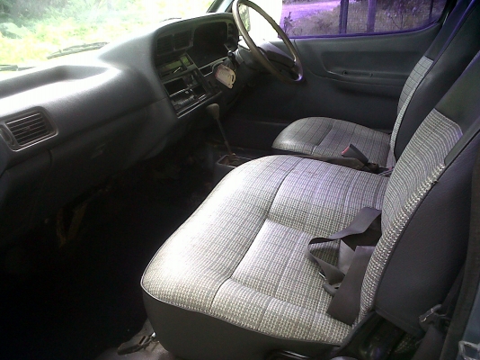 รถตู้นอก ไม่มีเครื่อง เกีย อ่านรายละเอียดก่อนโทนะครับ รถตู้นอก ไม่มีเครื่อง เกีย อ่านรายละเอียดก่อนโทนะครับ