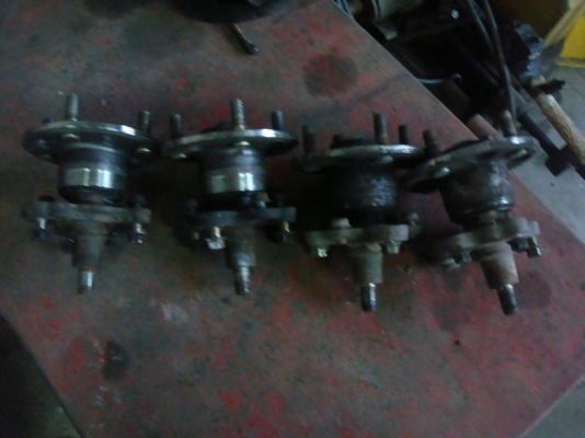 หัวลากกับลูกบอล