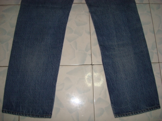 #7911# ยีนส์ลีวายส์ 501 ผ้าทราย ของแท้ มือสอง เอว35 ยาว28 made in usa ก้านดำ แป๊กเงิน รุ่นเก่า